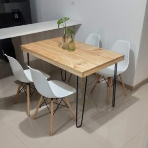 Mesa de Comedor PinoForja